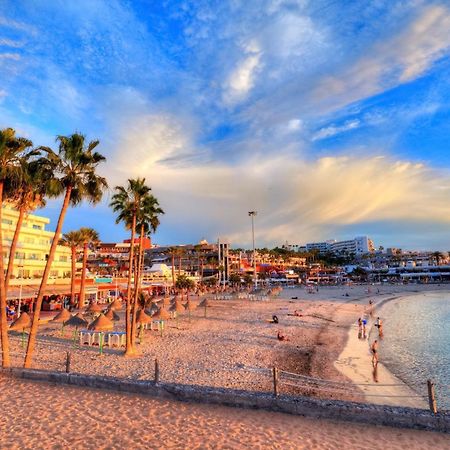 First Line Villa Floor Studio Apartment With Amazing Sea View Air Conditioned Just 50M From The Beach Costa Adeje  Exterior foto